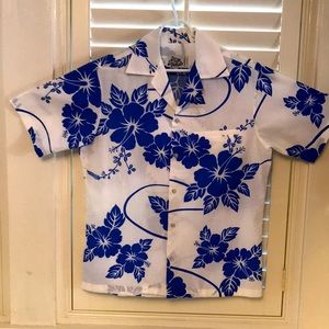 Hilo Hattie’s Hawaiian Men’s Shirt M
